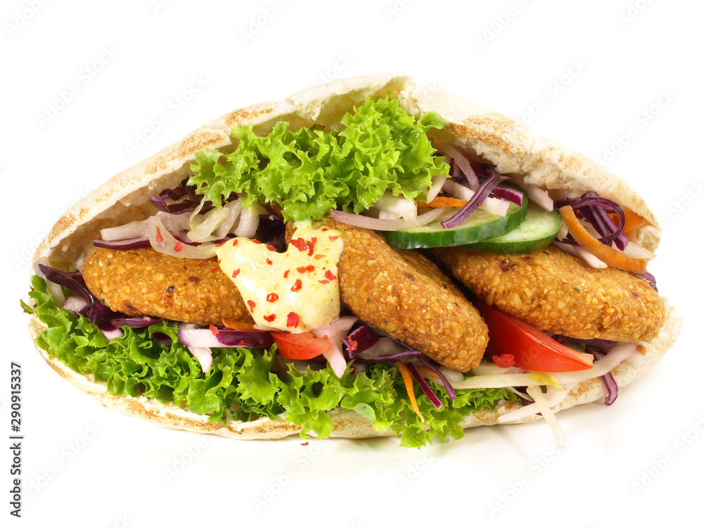 Obraz premium Falafel im Fladenbrot