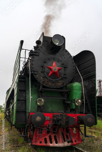 Советский магистральный пассажирский паровоз П36-0120.