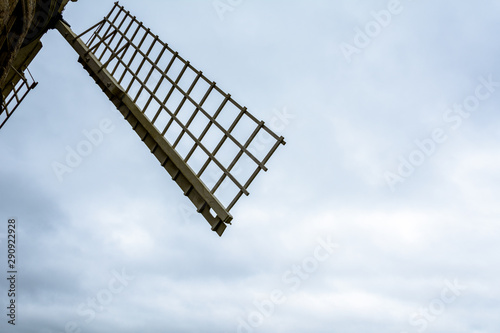 windmill to the sky