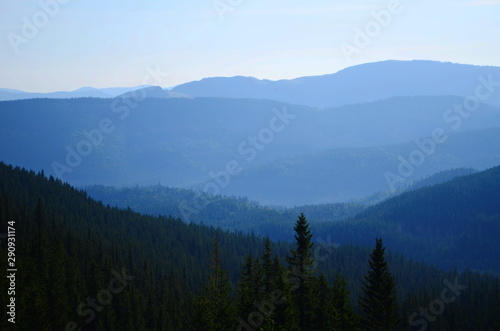 Fototapeta Naklejka Na Ścianę i Meble -  Beautiful view of the mountains on a sunny summer day
