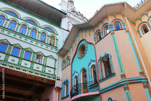 Canvas Print Old decorative architecture and cozy european style houses at Izmailovsky Kremli