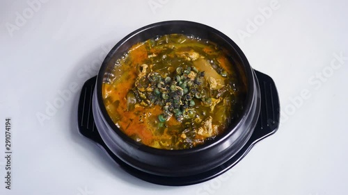 Korean food : Olgaengi Haejangguk(Daseulgi haejangguk, Marsh snail Soup).