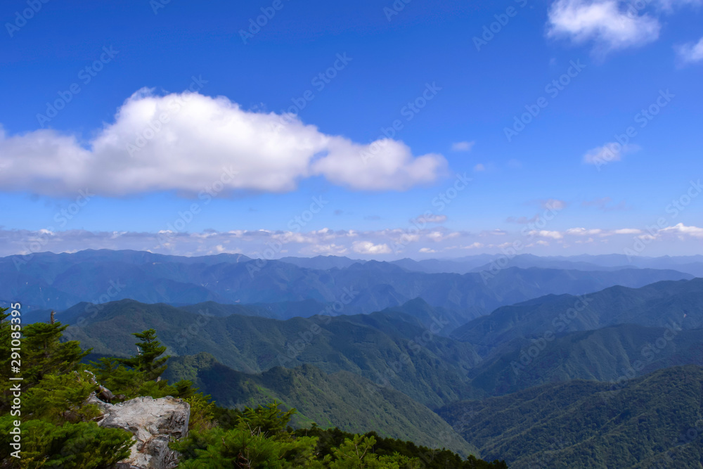 Naklejka premium 弥山からの山並み