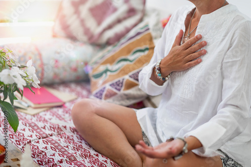 Fotografie, Obraz Self-Healing Heart Chakra Meditation