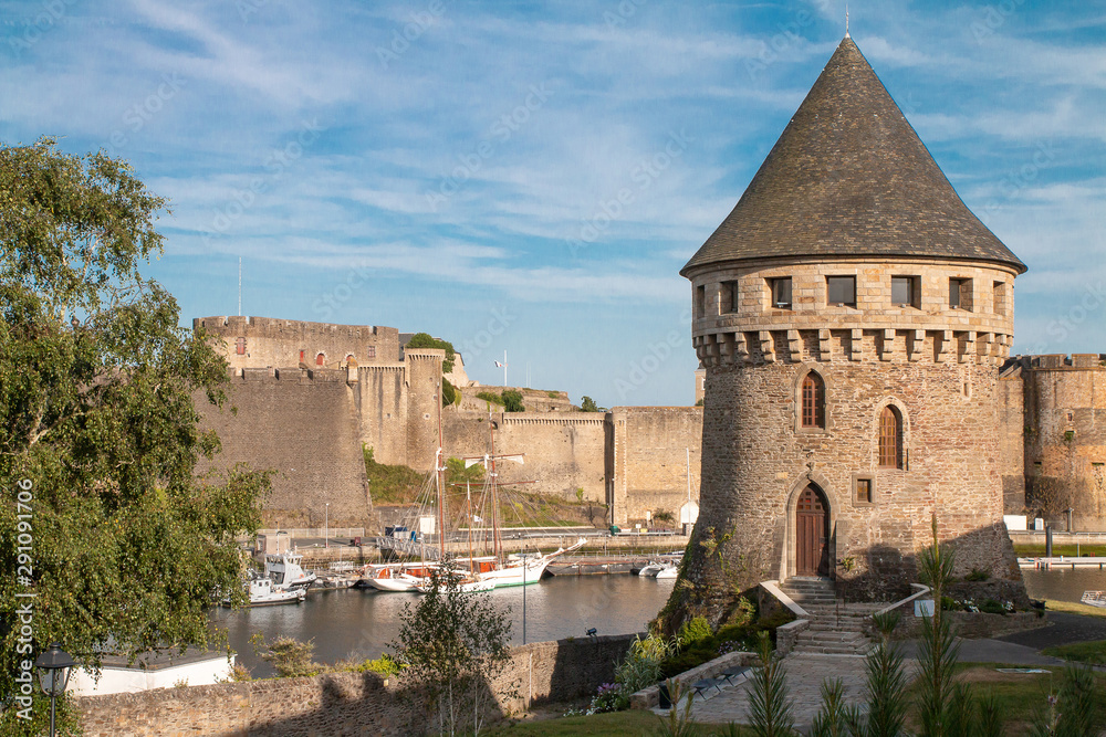 Vue sur le port de Brest