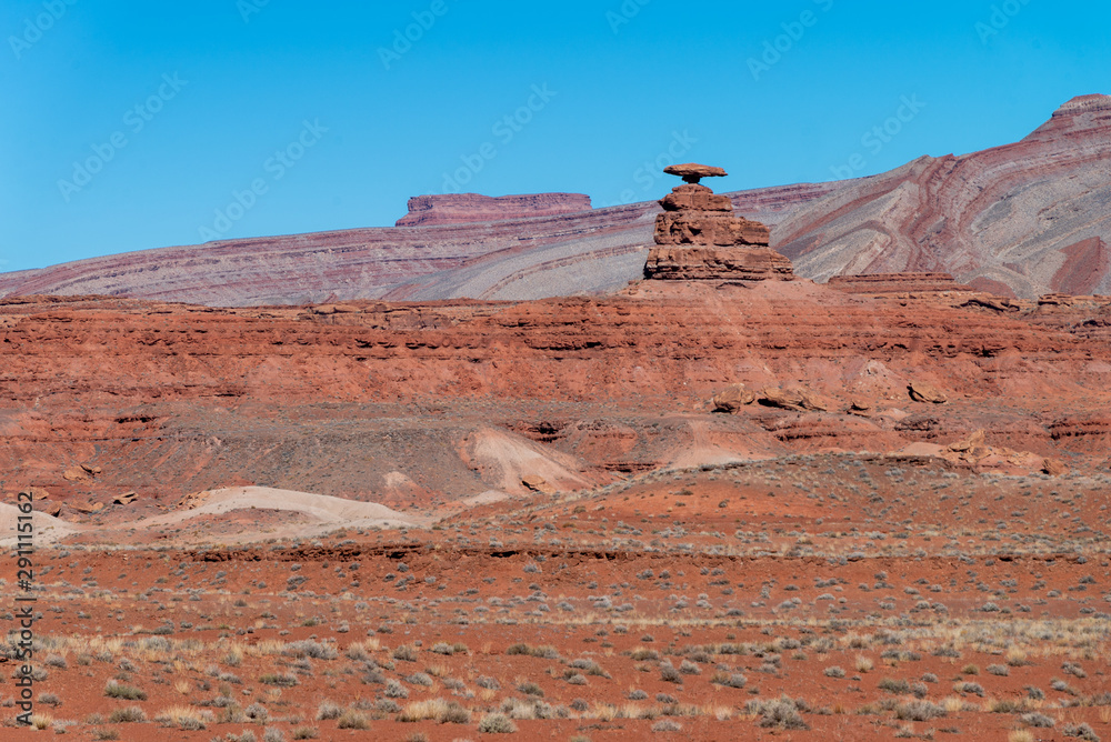 Rock formations named Hat Rock in Utah, USA