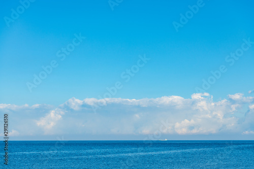 夏の角島大浜海水浴場（山口県）