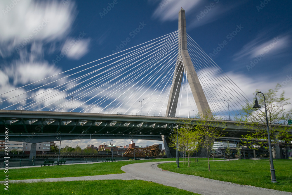 Fototapeta premium Leonard P. Zakim Bridge