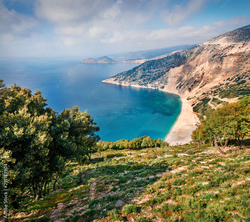 Obraz premium Aerial view of Myrtos bay. Splendid morning scene of Cephalonia island, Divarata village location, Greece, Europe. Spectacular spring seascape of Ionian Sea. Beauty of nature concept background.