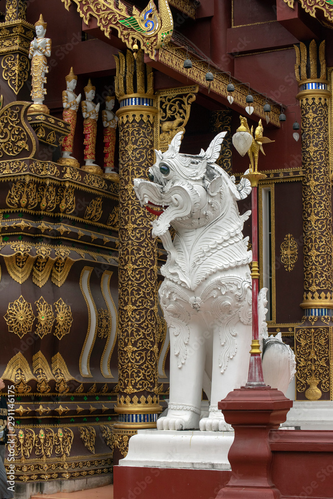 Guardian statue at Wat Saen Muang Ma Luang, Chiang Mai, Thailand