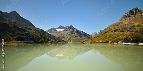 Canvastavla Scenic alpine landscape in summer