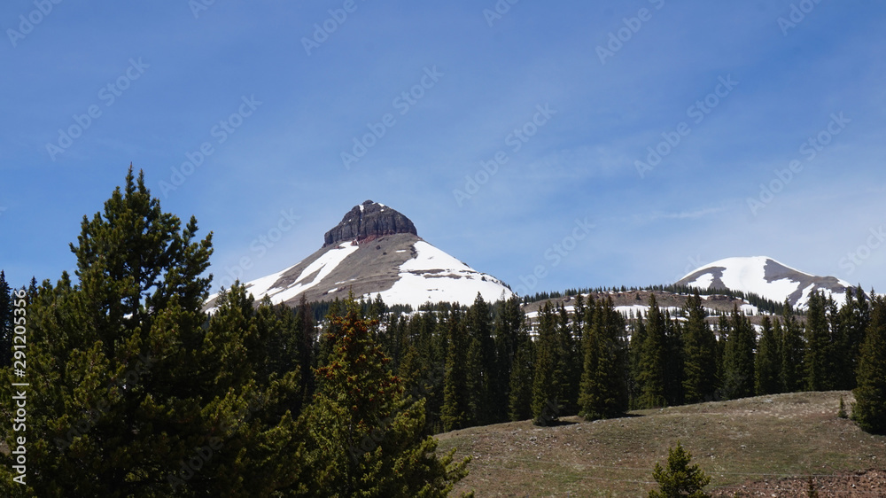Fototapeta premium Snow Covered Butte Near Durango Colorado