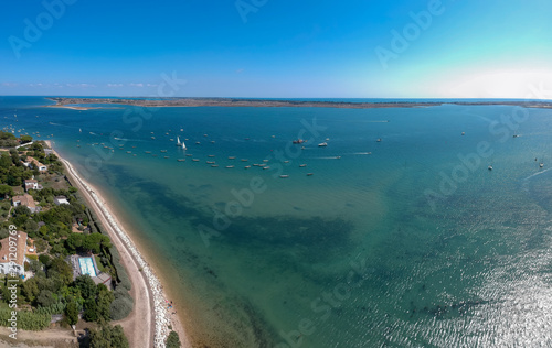 Les Portes en Ré (Charente maritime, France) - Vue aérienne du Fiers d'Ars © Martin Graille Drone