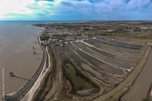 Les Boucholeurs (Charente maritime, France) - Parcs à huitres et carrelets