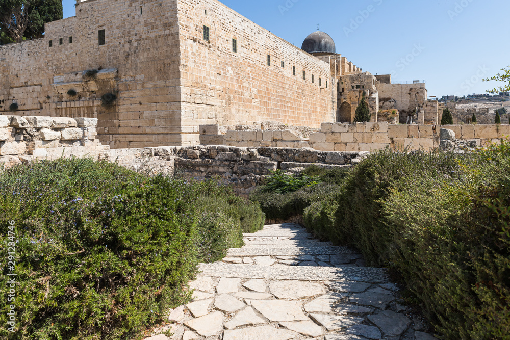 Archaeological site near the walls of the Temple Mount near the Dung