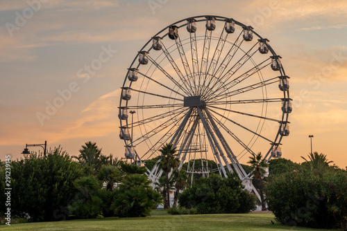 Ferris wheel at the Park Giardinetti at sunrise  Olbia  Sardinia  Italy