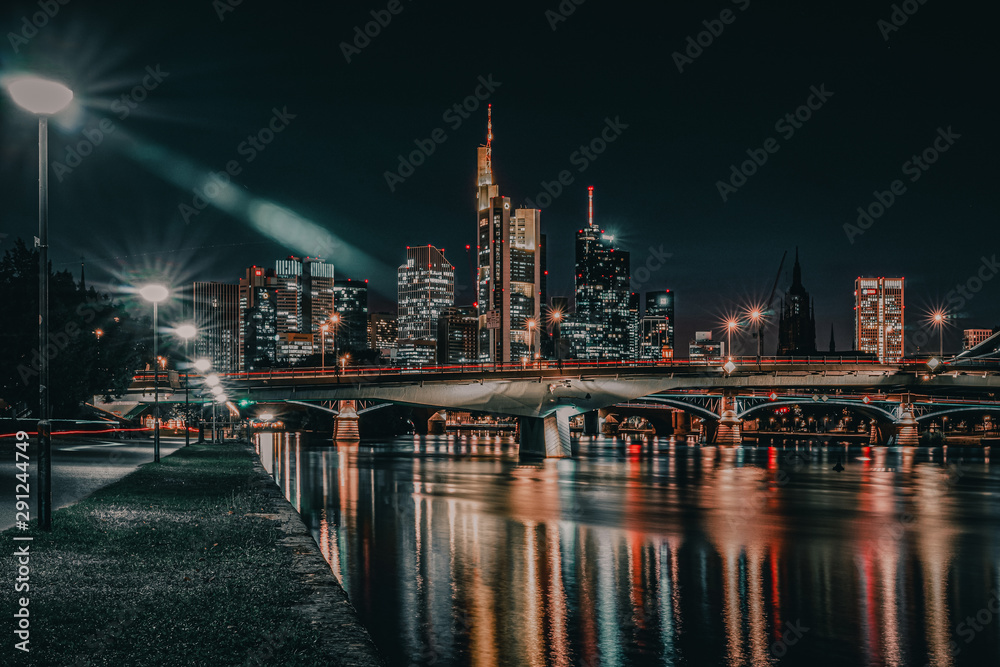 Obraz premium Frankfurt at night