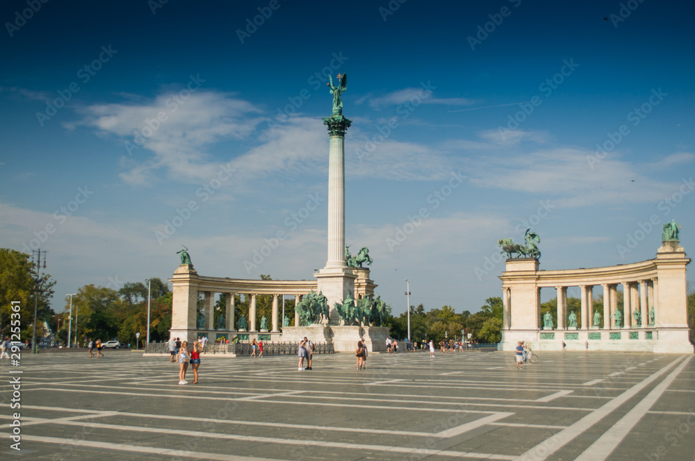 Obraz premium Plac Bohaterów w Budapeszcie
