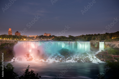 Niagara waterfalls at Night