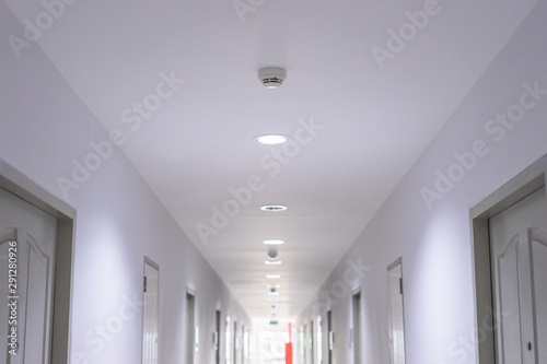 Heat detectors are installed in the corridors of the building