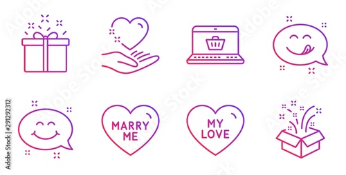 Smile chat, Marry me and Yummy smile line icons set. Special offer, Hold heart and My love signs. Online shopping, Gift symbols. Happy emoticon, Wedding. Holidays set. Gradient smile chat icon. Vector