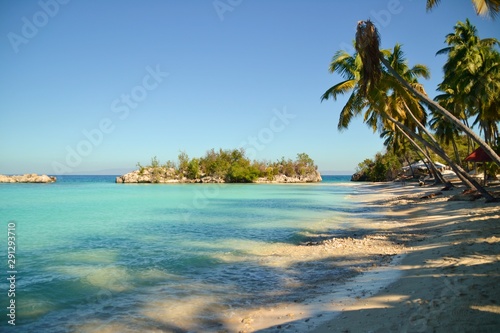Kokoye Beach, les gisants, l'île de la Gonâve