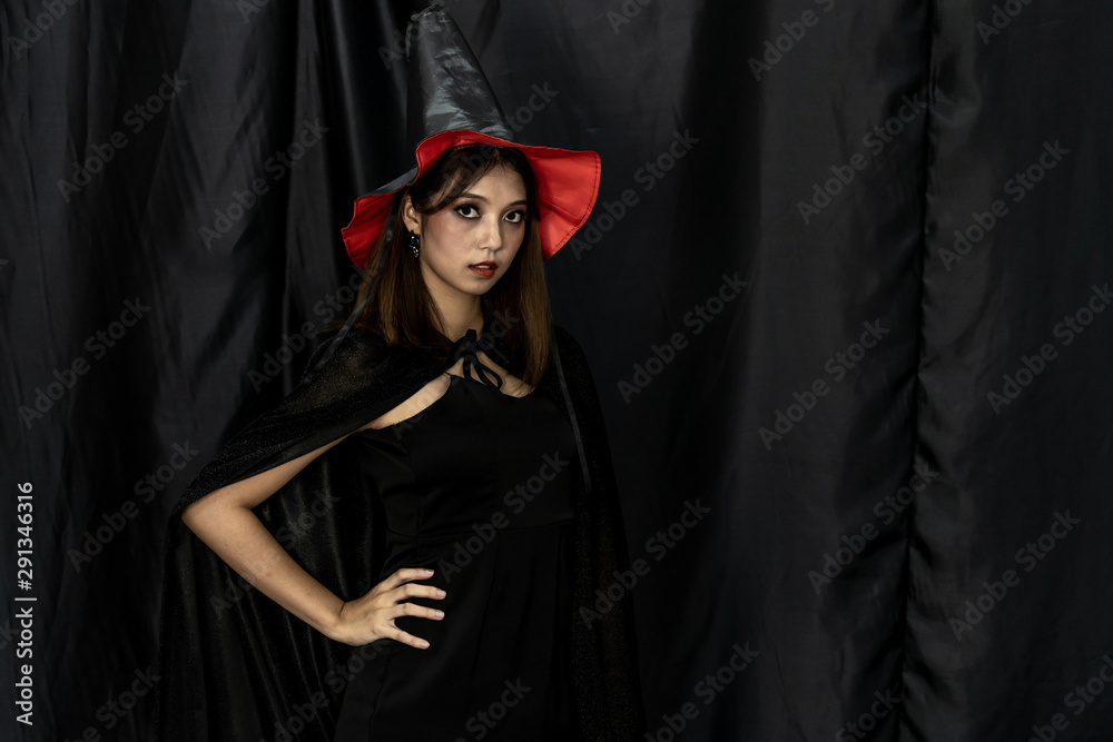 Halloween costumes Teenager young adult girl in Party