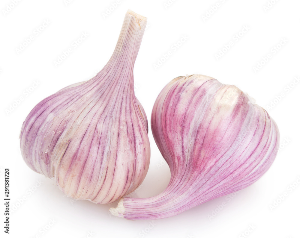 Obraz premium Fresh garlic on white background