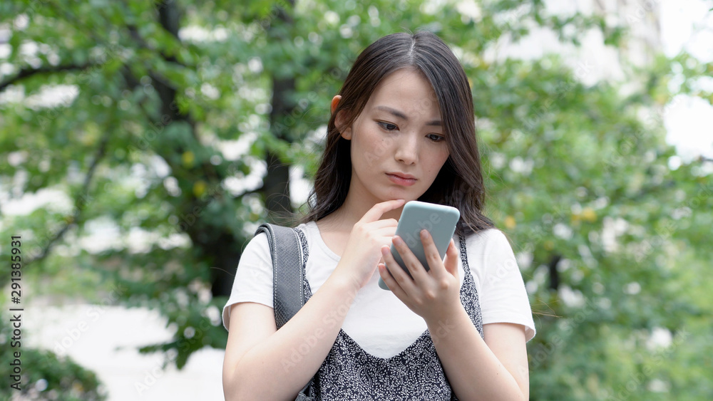女性 迷子 女性 迷子