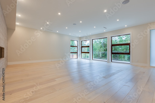 Interior design of a modern living room in the newly built house or apartment, hotel room without furniture