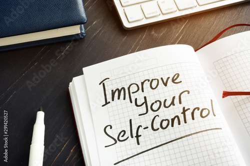 Bilde på lerret Improve Your Self-Control sign in the red notebook.