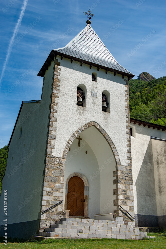 Fototapeta premium Santa Elena Hermitage, Biescas in Tena Valley, Pyrenees, Aragon, Spain