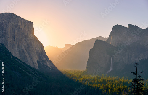 Yosemite National Park Valley at sunrise landscape from Tunnel View. California, USA. © haveseen
