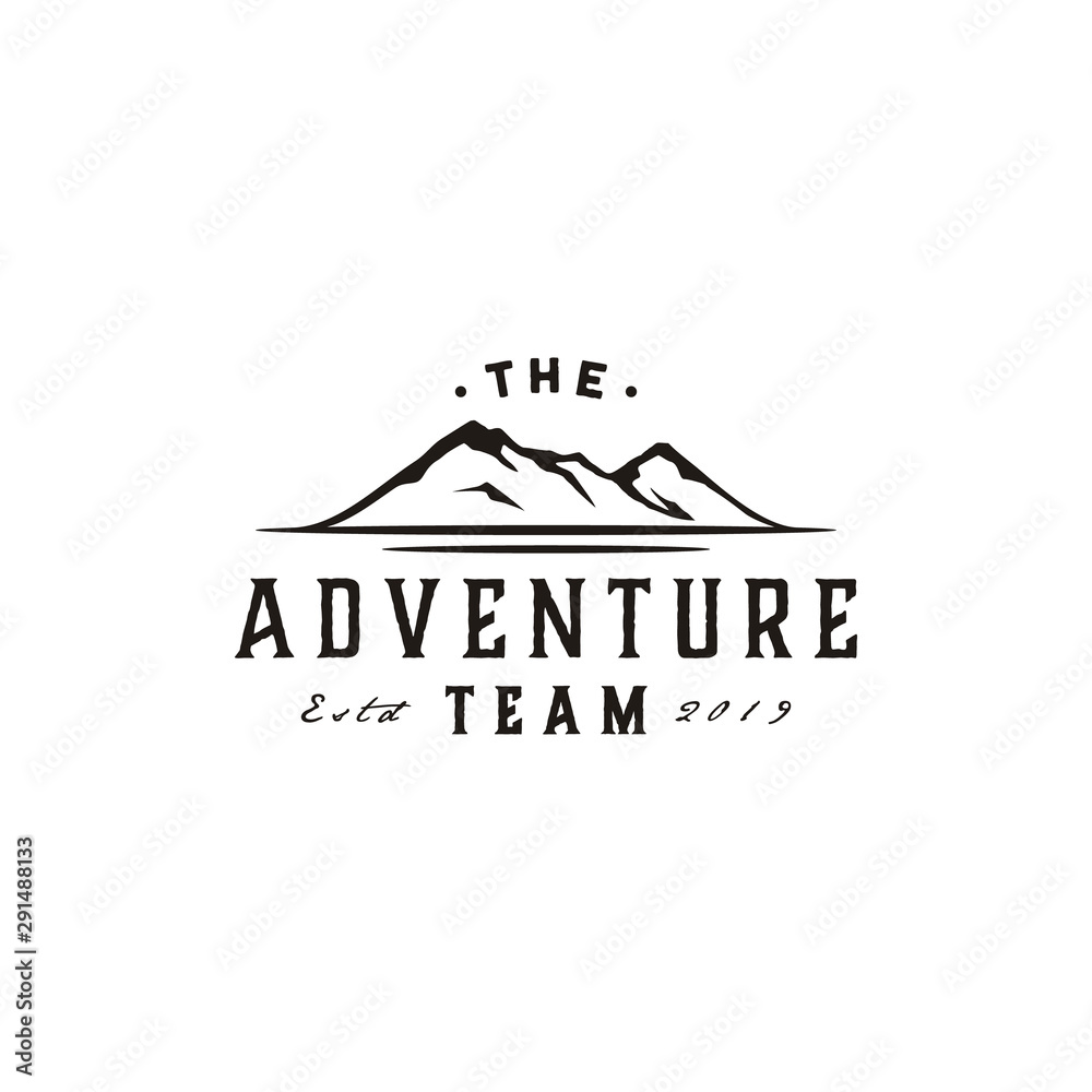 Naklejka premium Vintage Hipster Retro Mountain Adventure Outdoor logo design