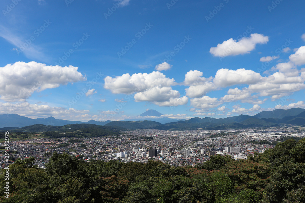 権現山（弘法山）から見た秦野市街（神奈川県）,Mt.Fuji and Hadano City(Kanagawa Pref,Japan)