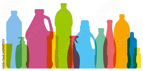 Concept de la pollution de l’environnement par une consommation de plastique non recyclé avec pour symbole différentes silhouettes alignées de bouteilles en couleurs.