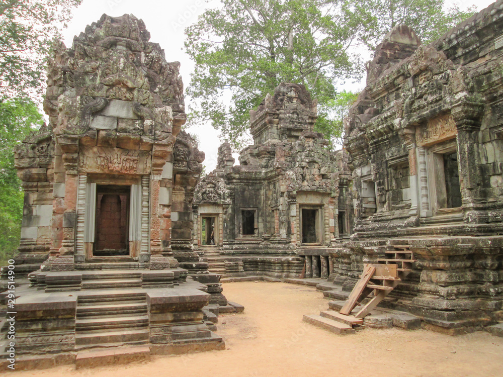 ruins of temple in cambodia