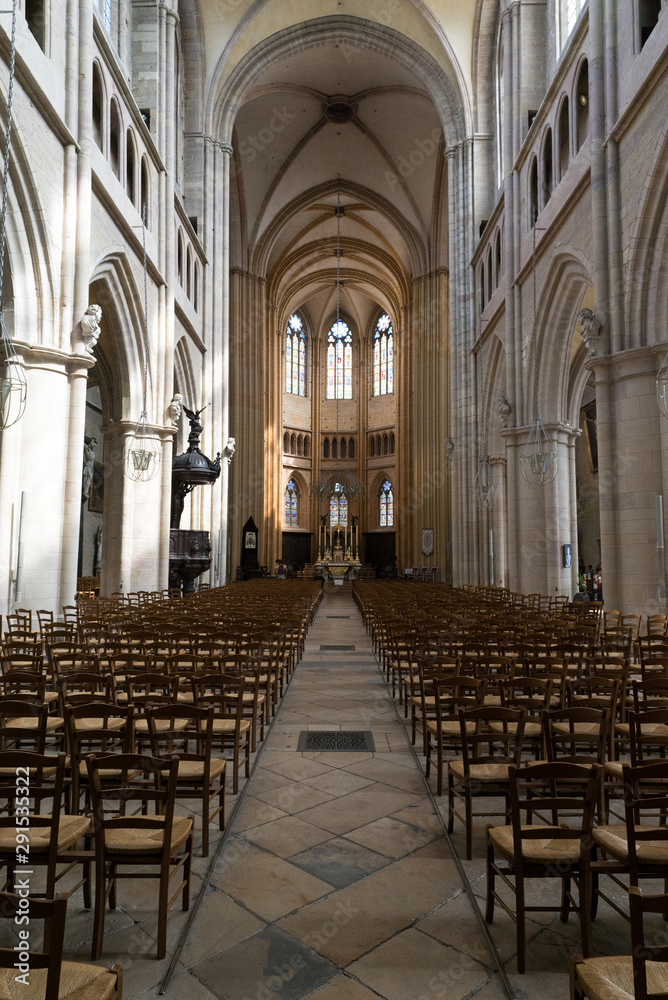interior view of the Dijon cathedral