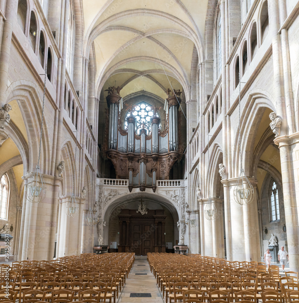 interior view of the Dijon cathedral with the organ