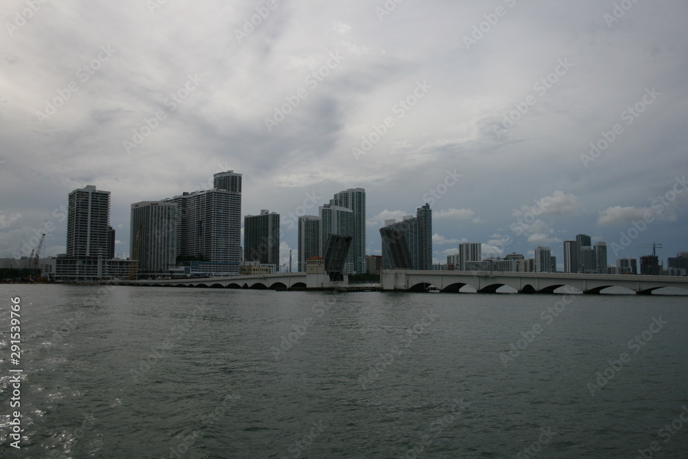 VIEWS OF MIAMI ON A CLOUDY DAY