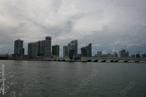 VIEWS OF MIAMI ON A CLOUDY DAY © Fran71