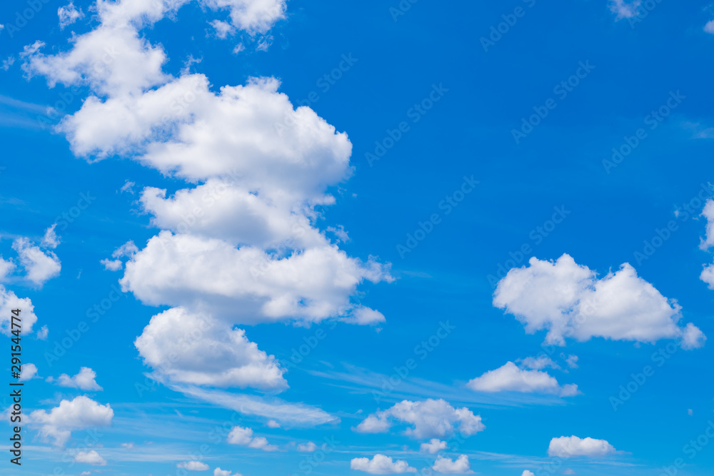 夏の青空 Stock Photo Adobe Stock