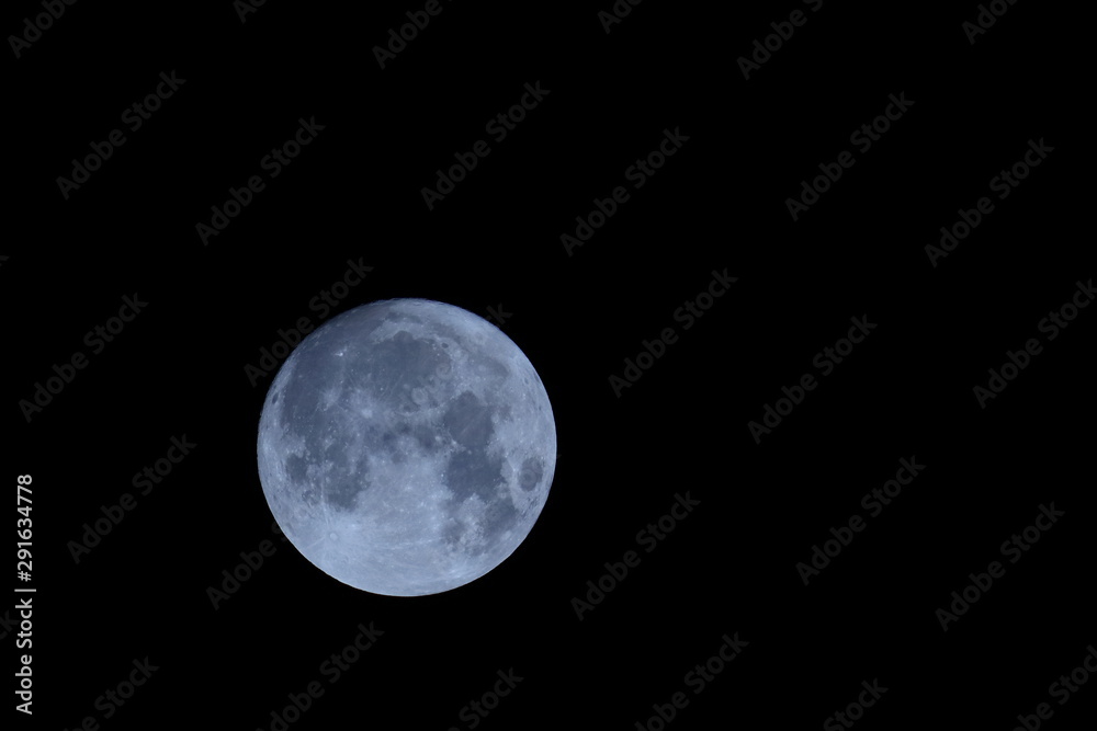 Obraz premium 満月 左下