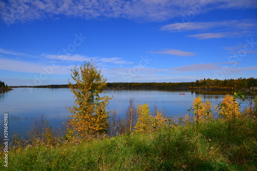 Fototapeta Naklejka Na Ścianę i Meble -  Astotin Lake in Autumn Colours