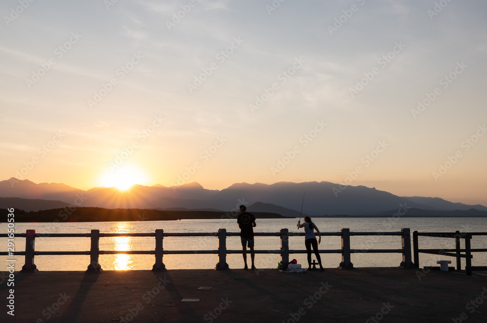 Obraz premium Port Douglas sunset fishing