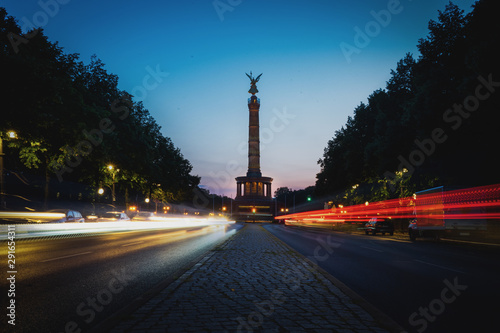 Berlin bei Nacht Siegesseule Langzeitbelichtung