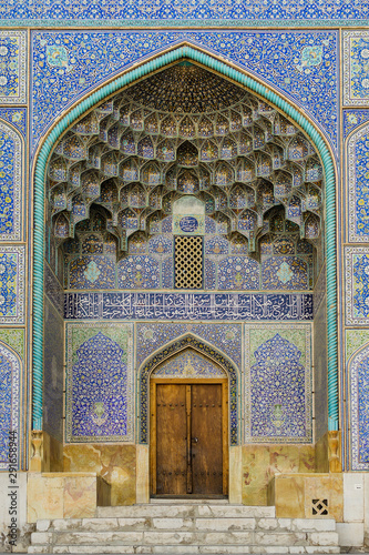  Sheikh Lutfollah mosque entrance, Isfahan, Iran