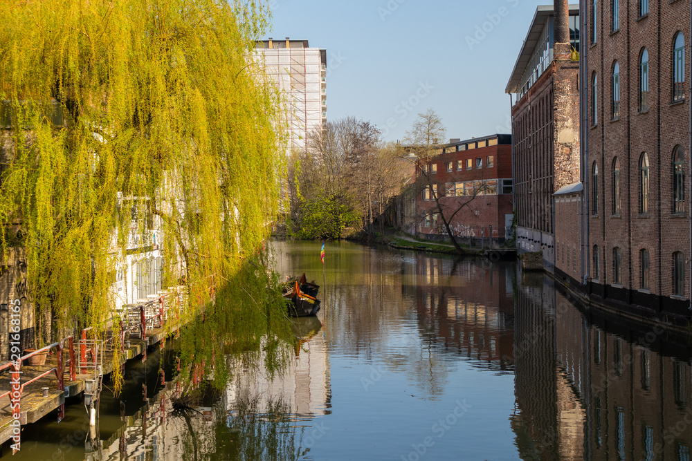 Paseo por los lagos de Amsterdam, canales 
