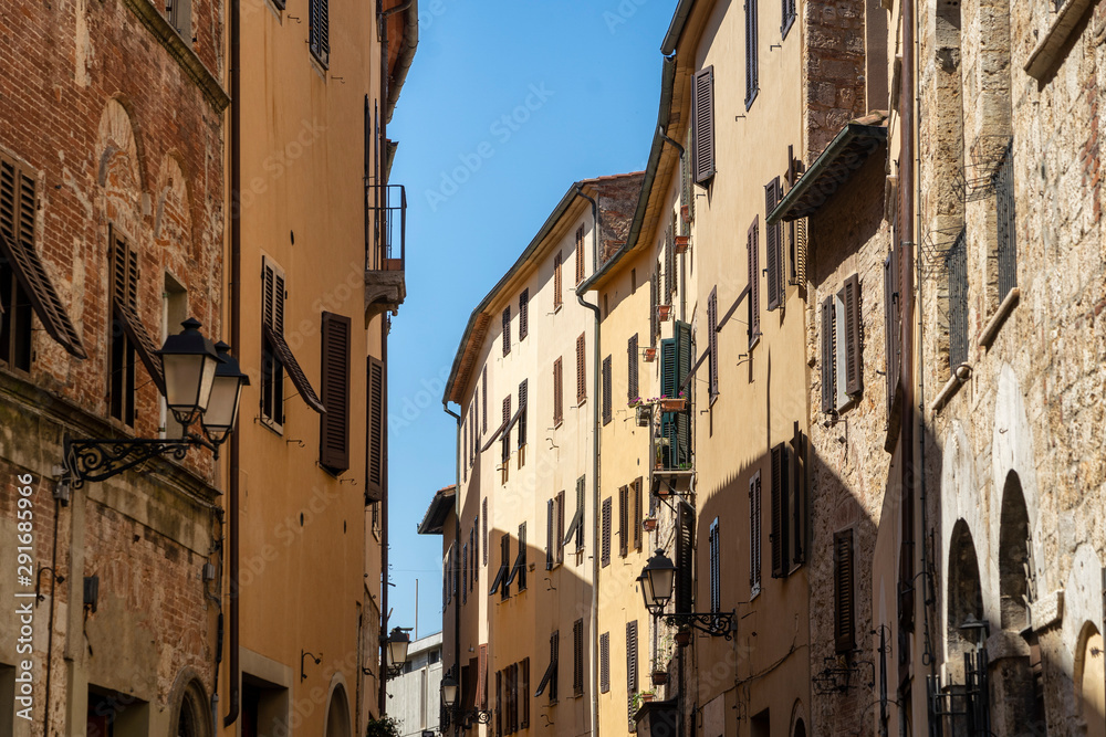 Massa Marittima, Tuscany: typical street
