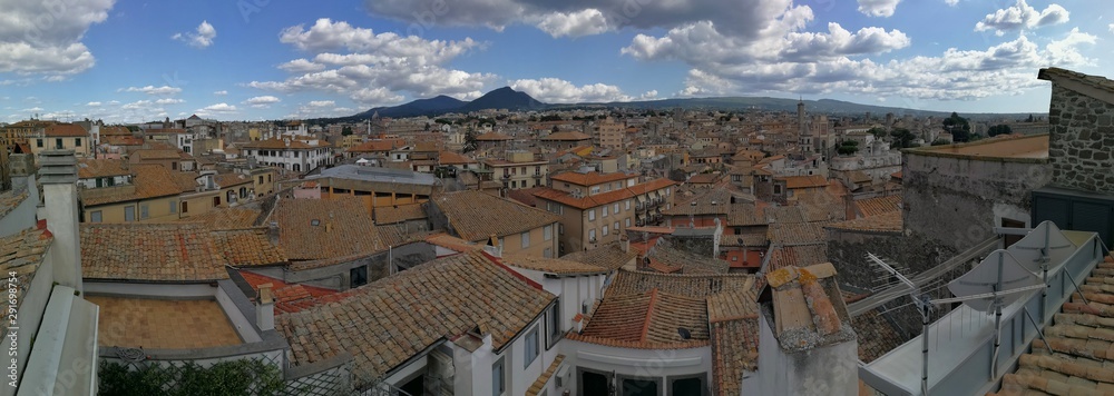 Panoramica di Viterbo dai tetti
